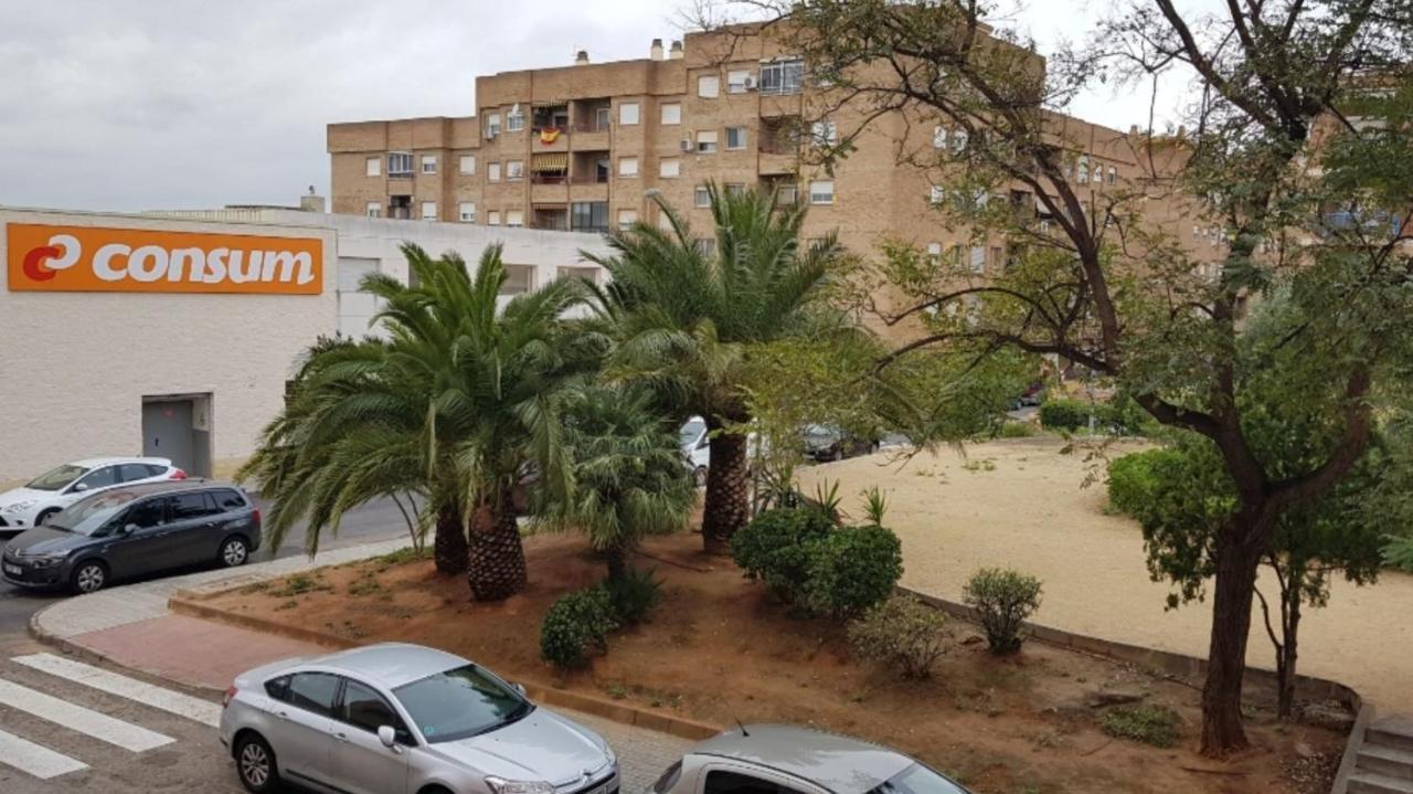 Habitacion Privada Cerca De Valencia En Vivienda Compartida بلتيرنا المظهر الخارجي الصورة
