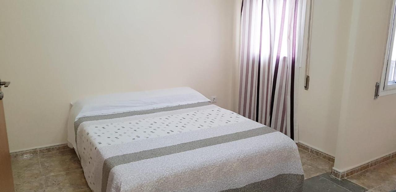 Habitacion Privada Cerca De Valencia En Vivienda Compartida بلتيرنا المظهر الخارجي الصورة